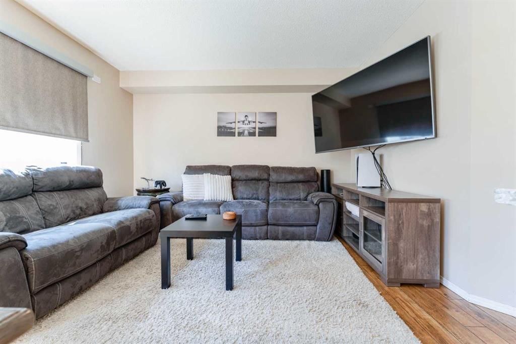 158 Citadel Meadow Gardens NW, Calgary — photo 5 of 36