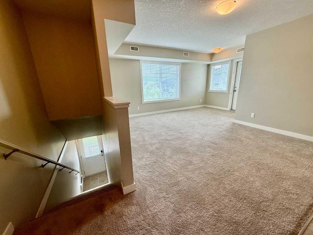 161, 300 Marina Drive, Chestermere — photo 3 of 19