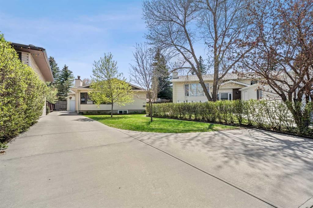 232 Ranchview Place NW, Calgary — main listing photo