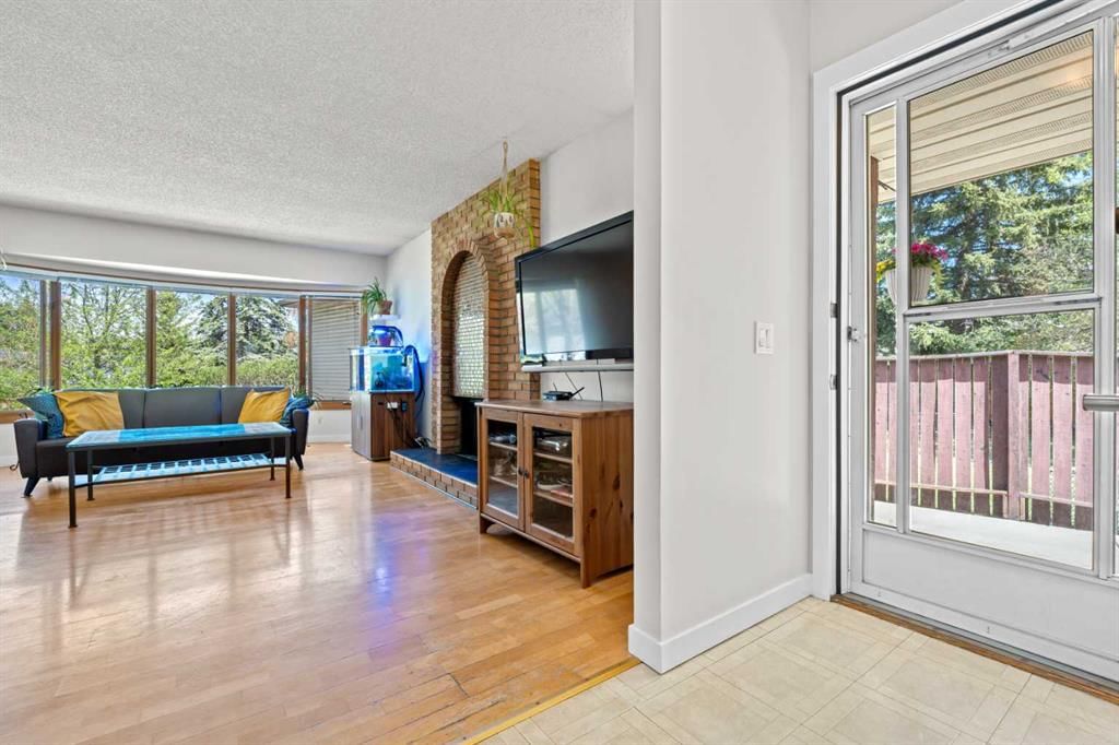 232 Ranchview Place NW, Calgary — photo 5 of 50