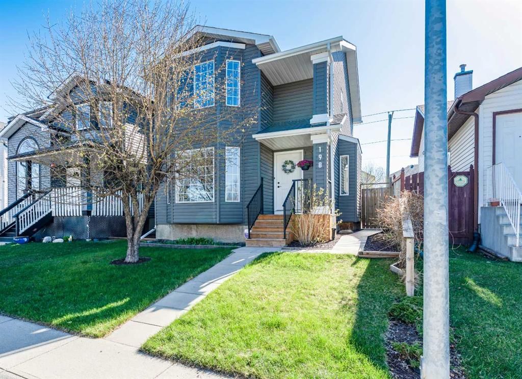 198 Somerside Park SW, Calgary — main listing photo