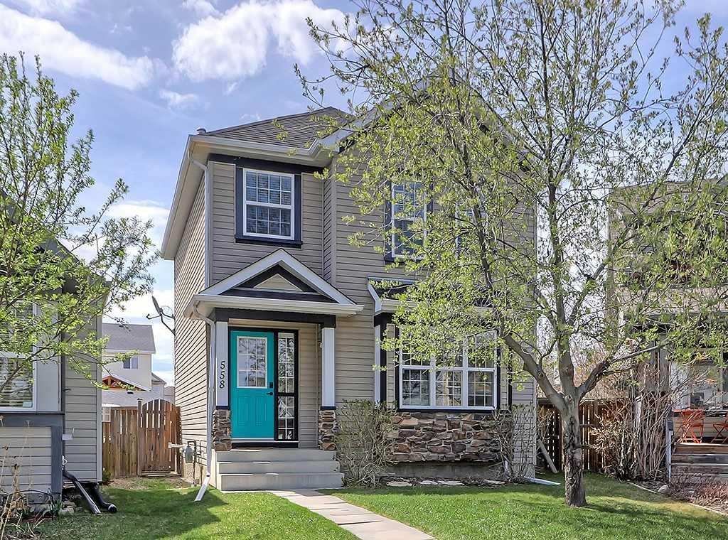 558 Evermeadow Road SW, Calgary — main listing photo