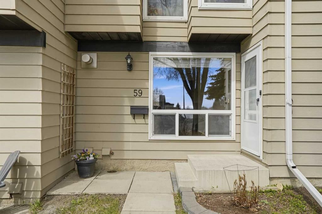 59, 7205 4 Street NE, Calgary — photo 3 of 39
