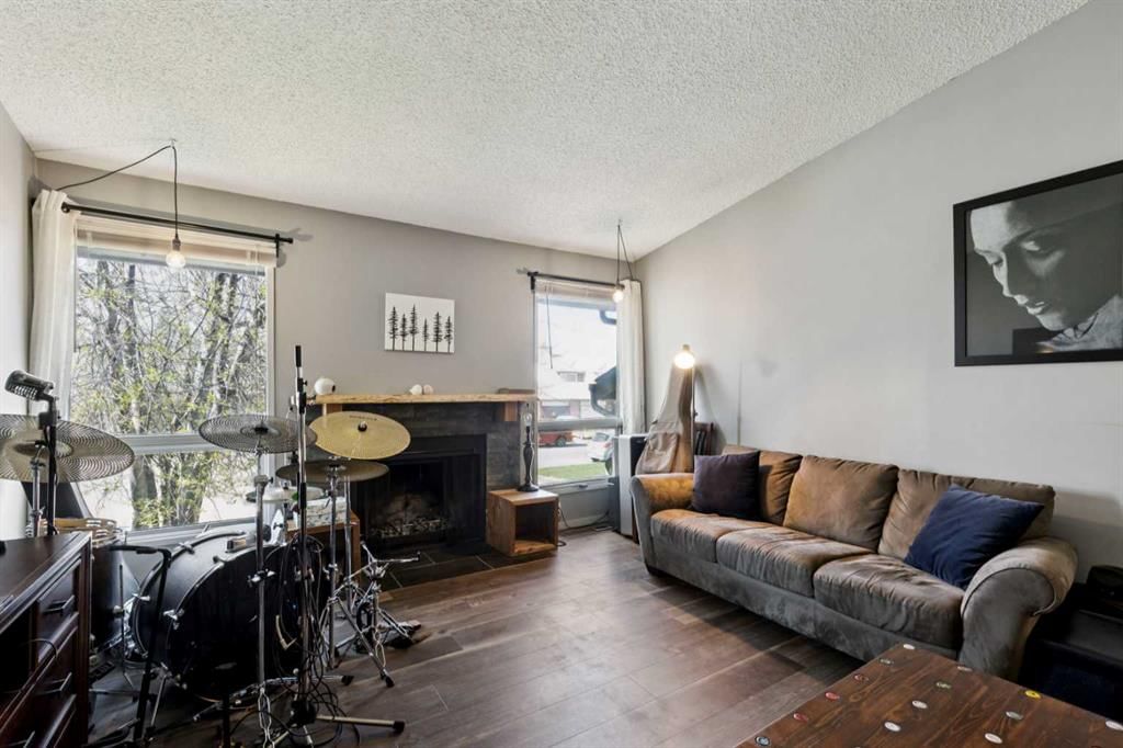 68 Templegreen Bay NE, Calgary — photo 3 of 32