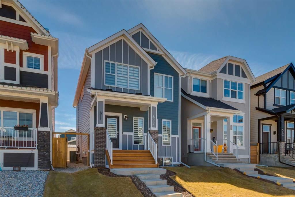 577 Masters Road SE, Calgary — photo 2 of 50