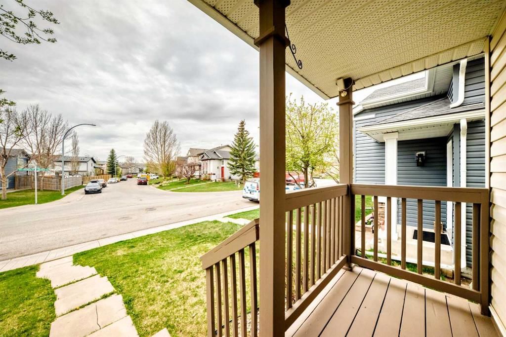 92 Covehaven Road NE, Calgary — photo 4 of 36