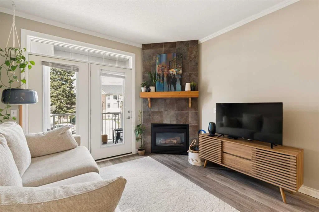 251, 3000 Marda Link SW, Calgary — photo 2 of 35