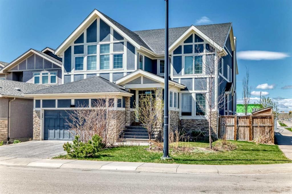 7 Westland Manor SW, Calgary — photo 2 of 41