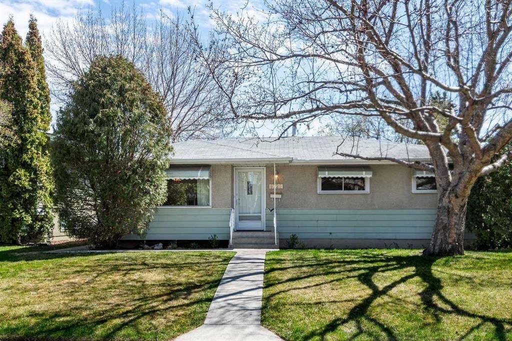 9728 Alberni Road SE, Calgary — main listing photo
