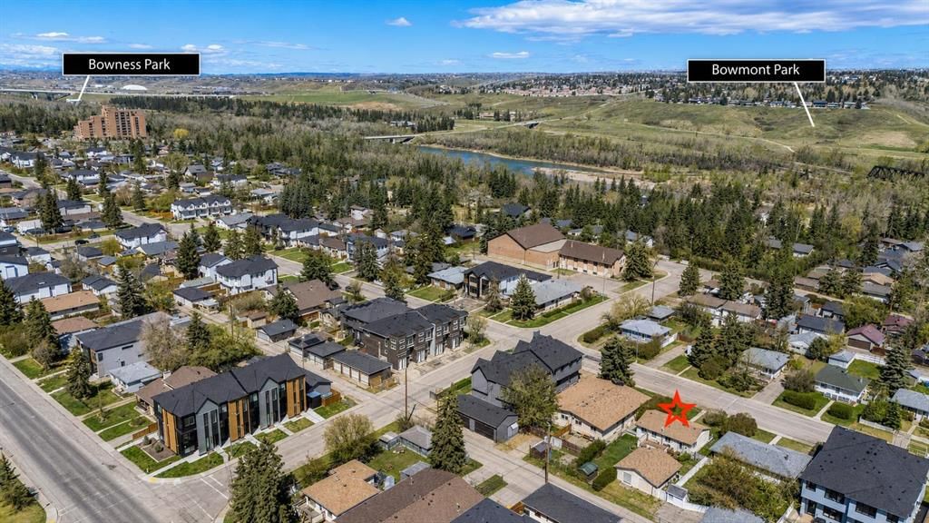 7939 47 Avenue NW, Calgary — photo 3 of 13