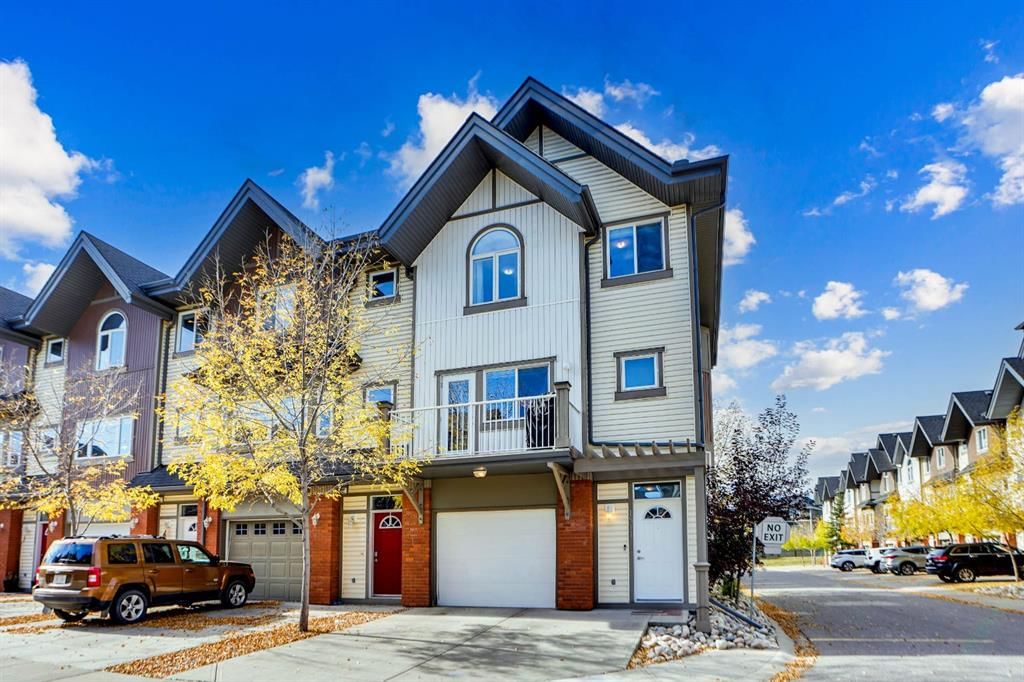 1511 Wentworth Villas SW, Calgary — main listing photo
