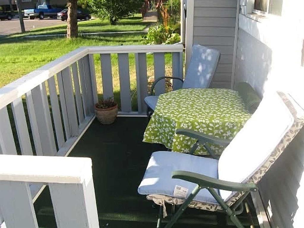4507 Fordham Crescent SE, Calgary — photo 2 of 5