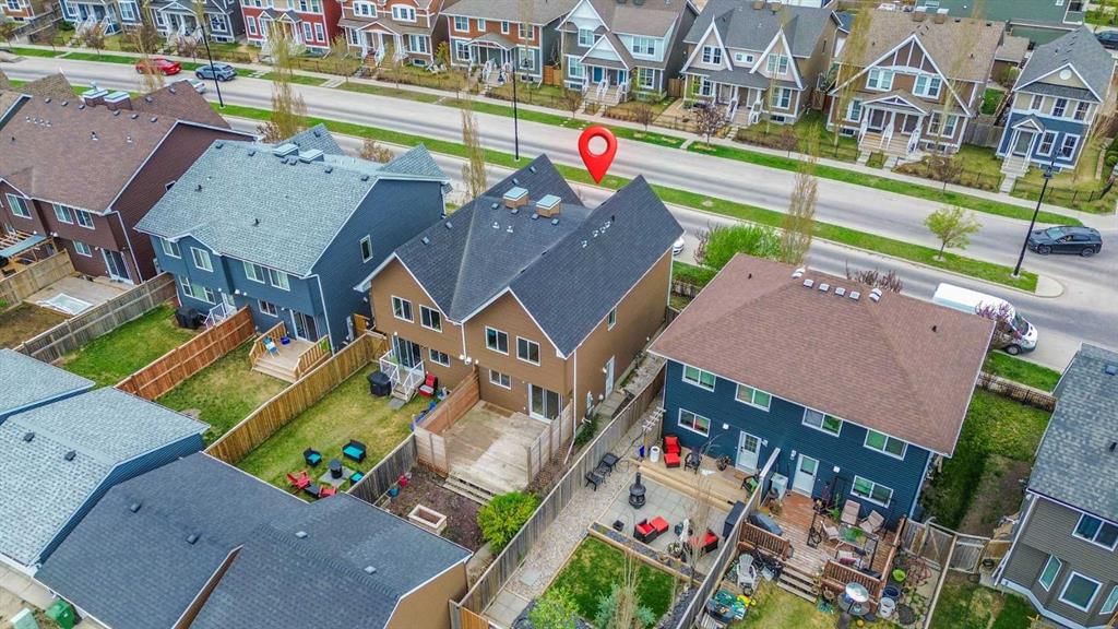 484 Auburn Bay Avenue SE, Calgary — photo 3 of 30