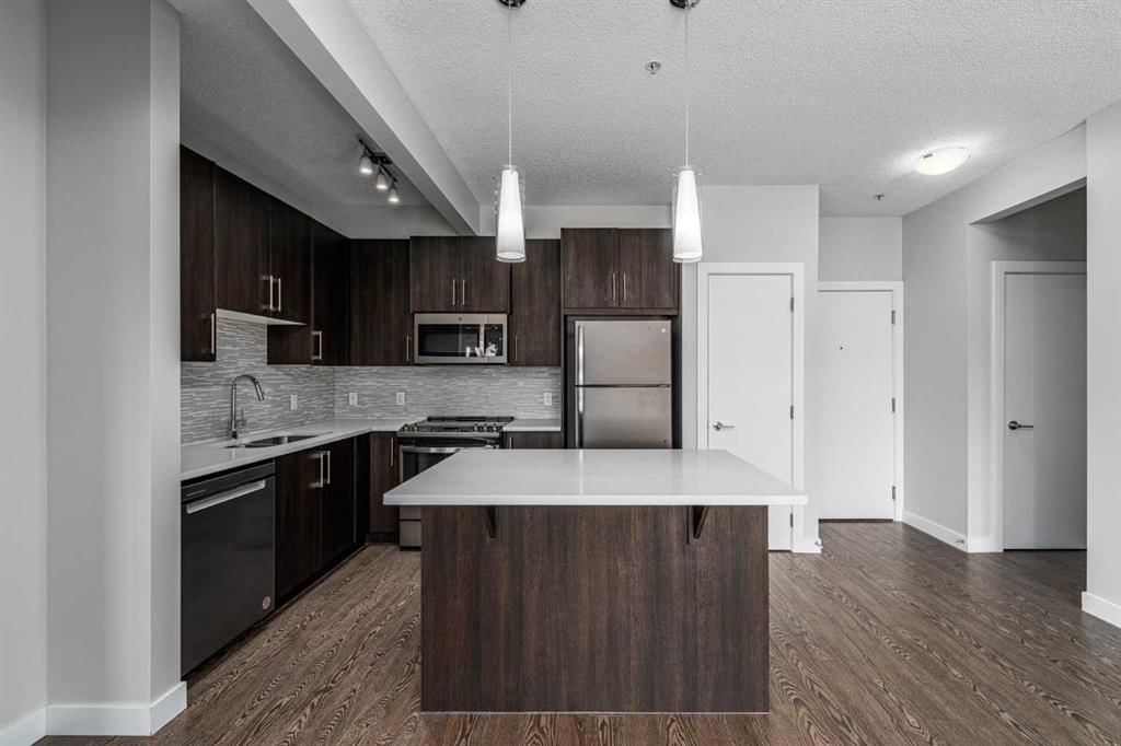 205, 12 Sage Hill Terrace NW, Calgary — photo 5 of 34