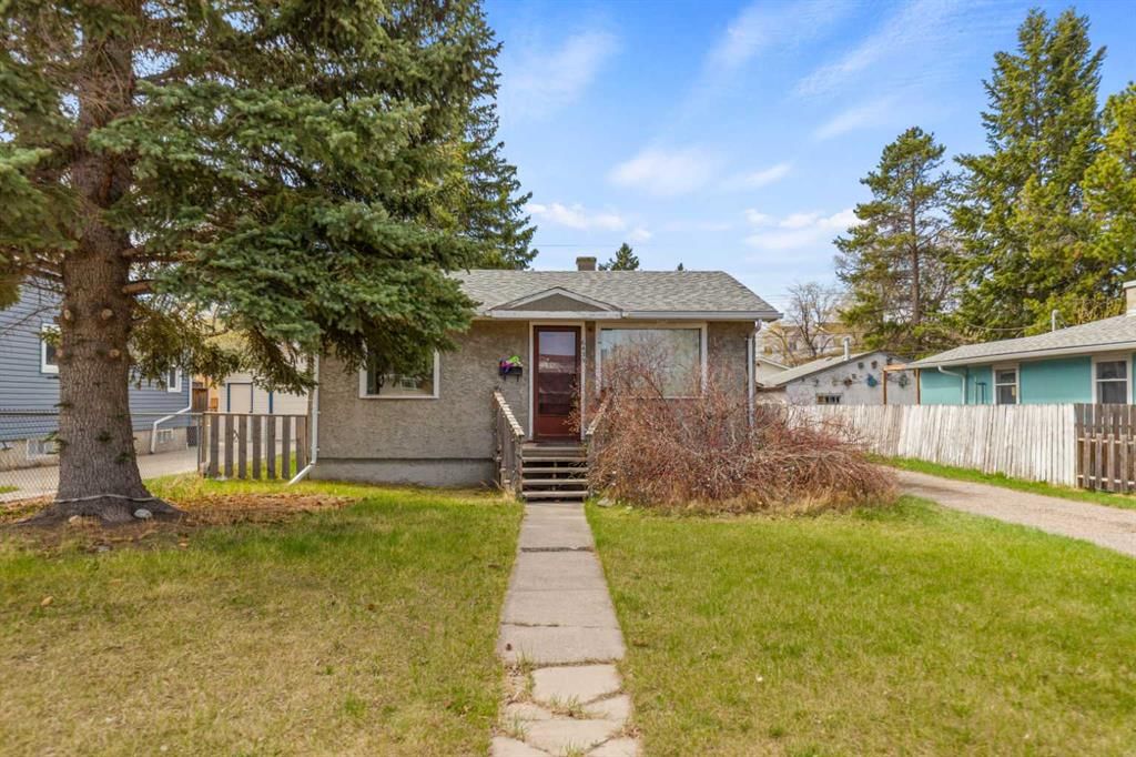 6435 34 Avenue NW, Calgary — photo 2 of 22