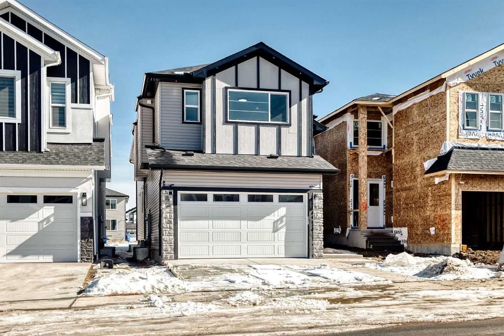 28 Saddlecrest Manor NE, Calgary — main listing photo