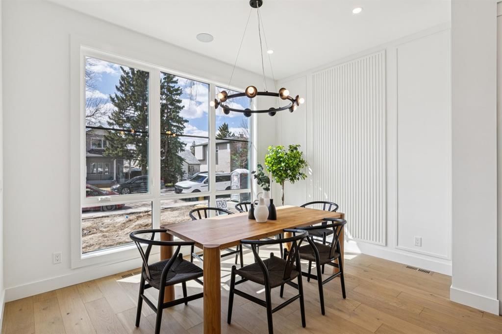 530 51 Avenue SW, Calgary — photo 5 of 43