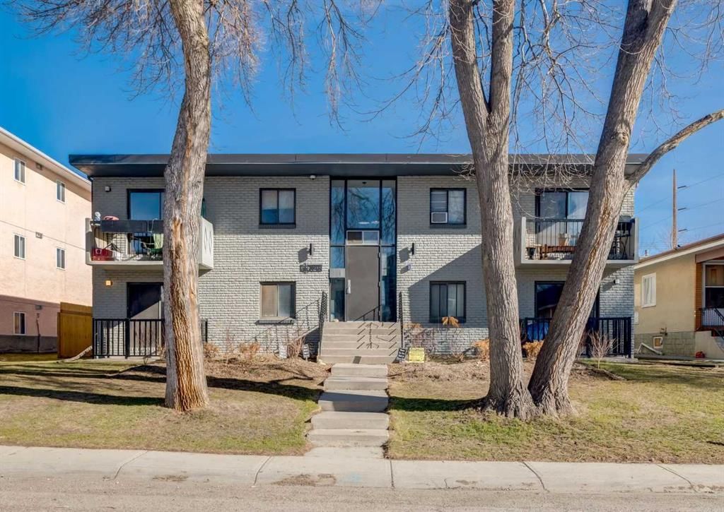 120 29 Avenue NW, Calgary — photo 2 of 23
