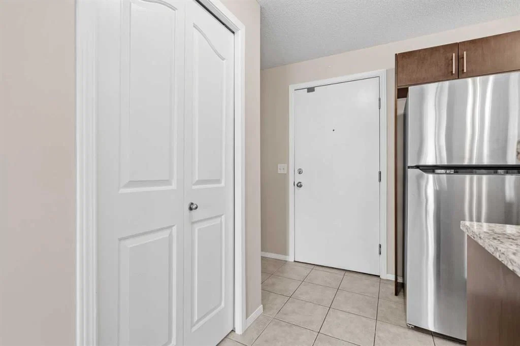 1203, 8 Bridlecrest Drive SW, Calgary — photo 2 of 22