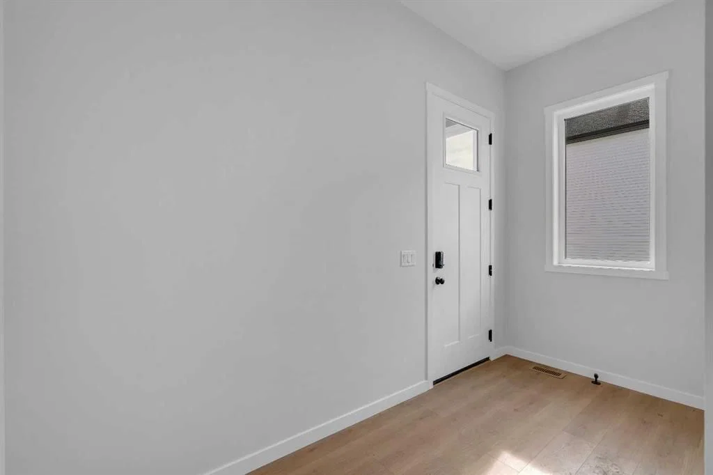 107 Bartlett Row SE, Calgary — photo 2 of 30