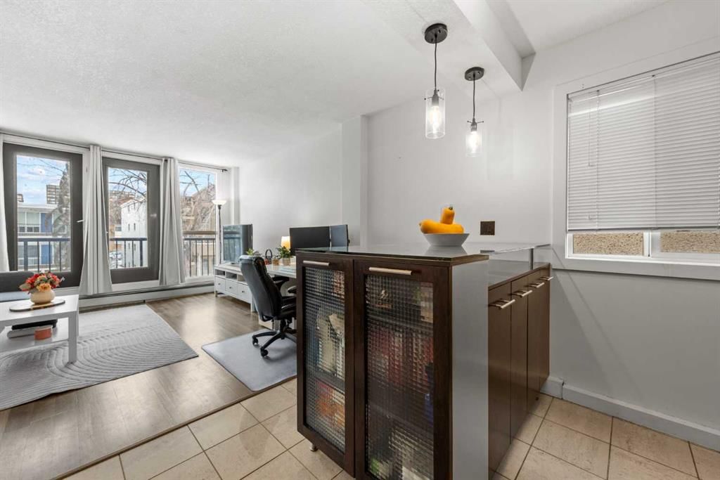 309, 324 22 Avenue SW, Calgary — photo 5 of 25