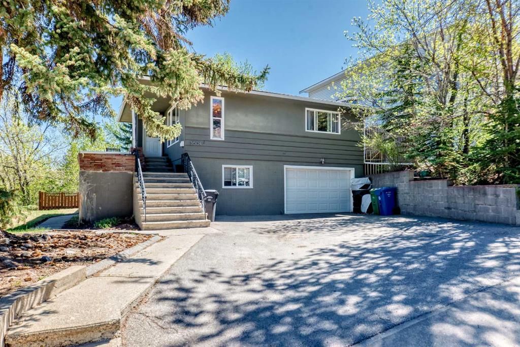 3604 Parkhill Street SW, Calgary — photo 2 of 33