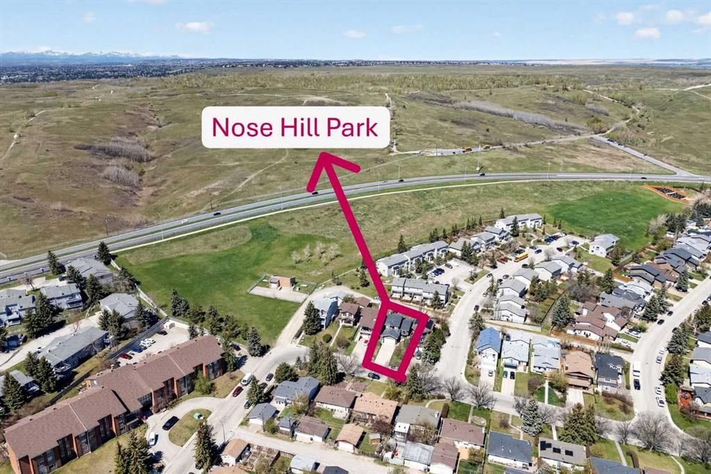 1328 48 Avenue NW, Calgary — photo 3 of 37