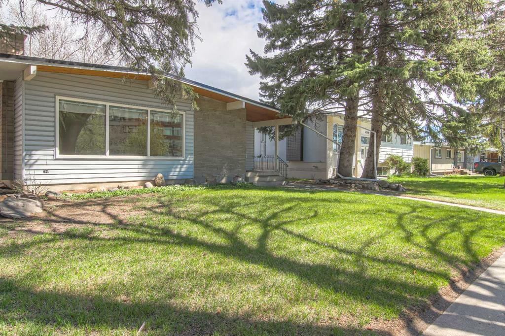 4512 Varsity Drive NW, Calgary — photo 2 of 50