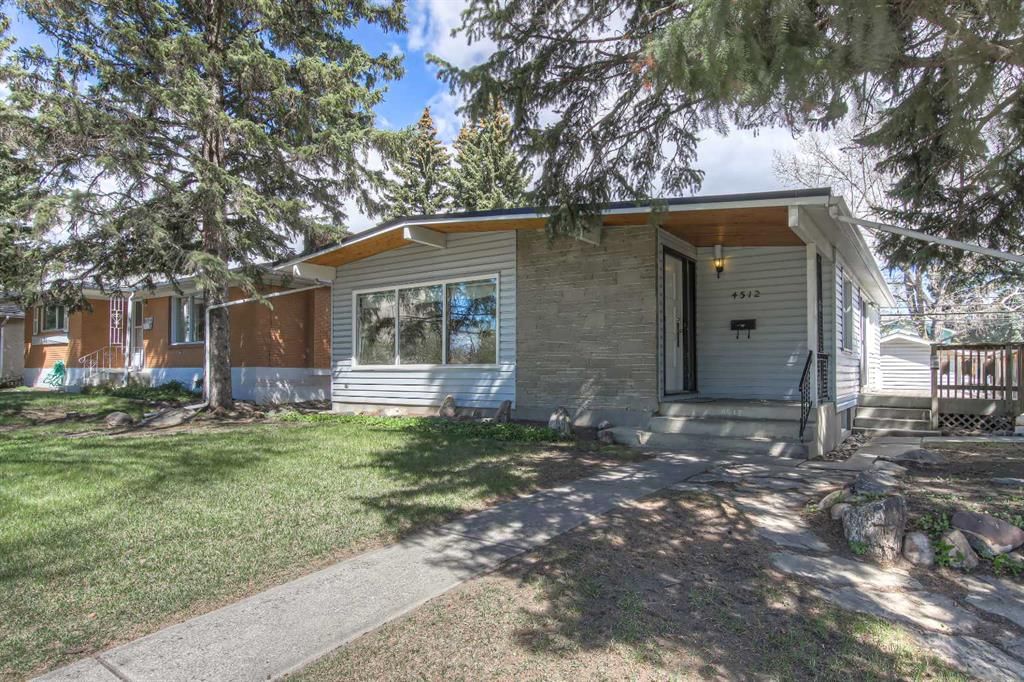 4512 Varsity Drive NW, Calgary — photo 3 of 50