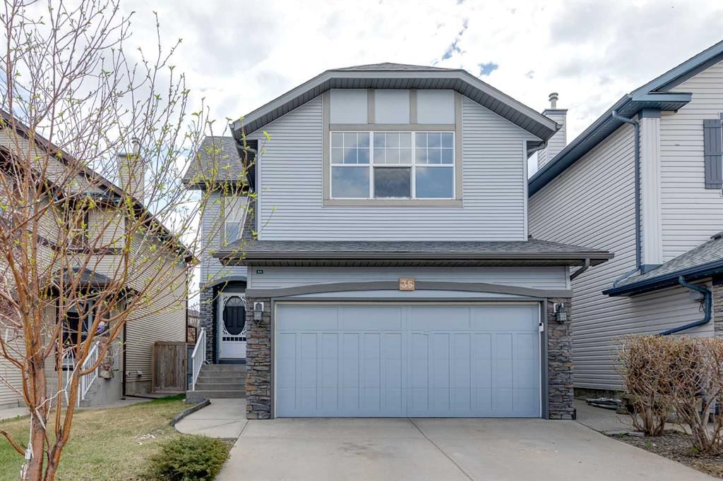 35 New Brighton Manor SE, Calgary — main listing photo