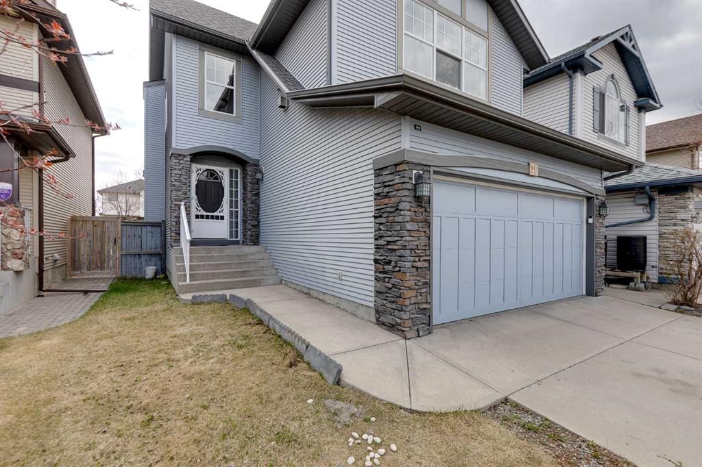 35 New Brighton Manor SE, Calgary — photo 2 of 35