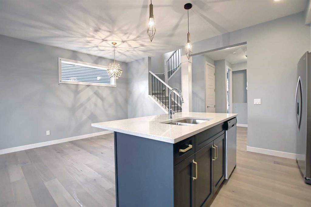2085 Cobblespring Avenue SW, Airdrie — photo 5 of 17