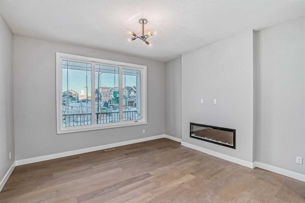 2081 Cobblespring Avenue SW, Airdrie — photo 5 of 23