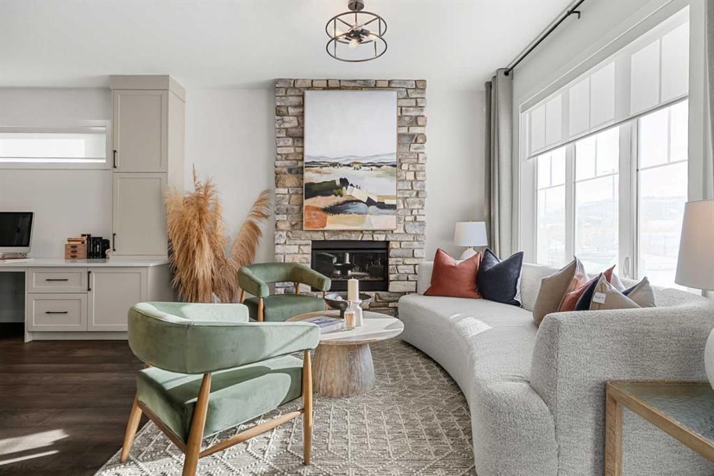 291 Greenwich Drive NW, Calgary — photo 5 of 45