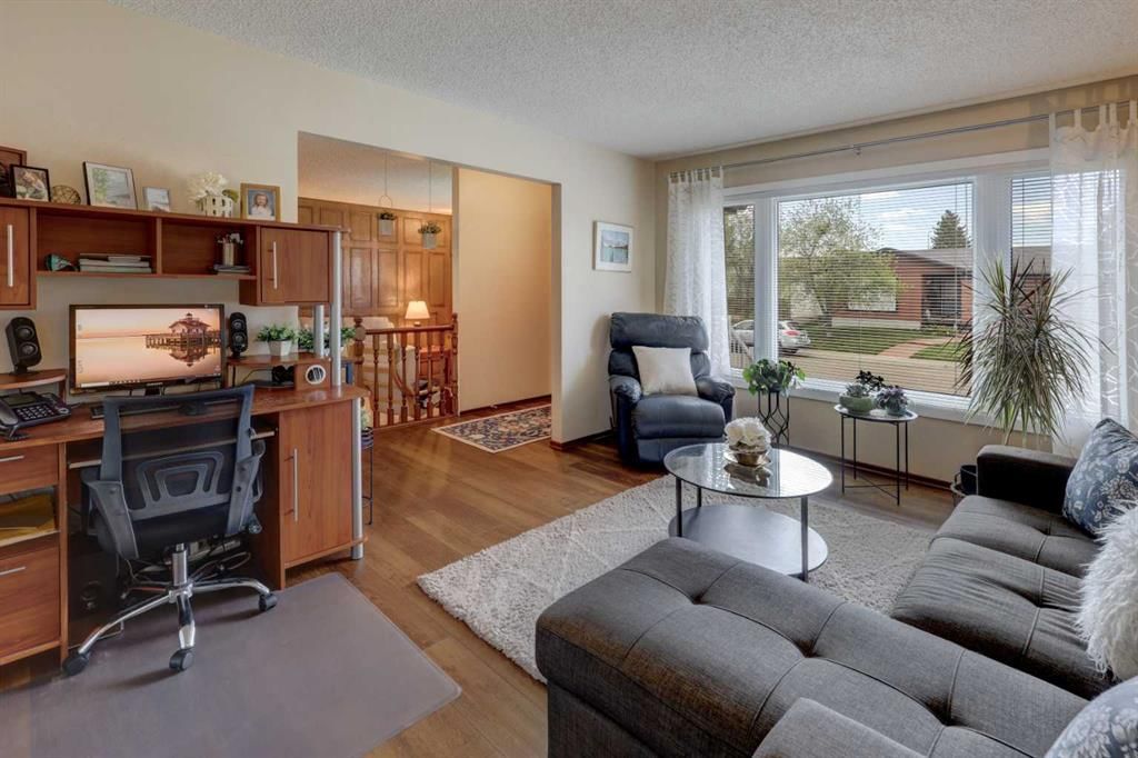 108 Templeview Place NE, Calgary — photo 3 of 31
