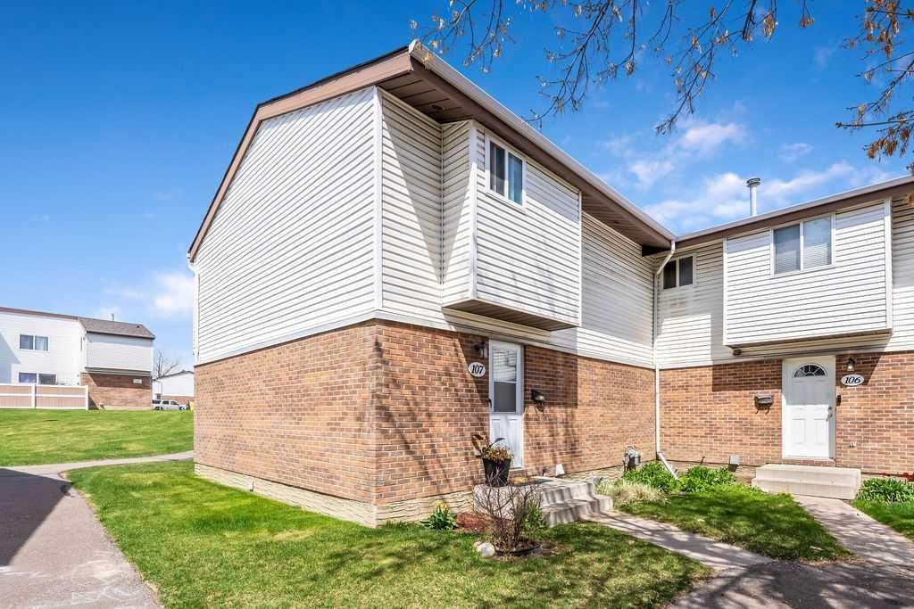 107, 5103 35 Avenue SW, Calgary — photo 2 of 25