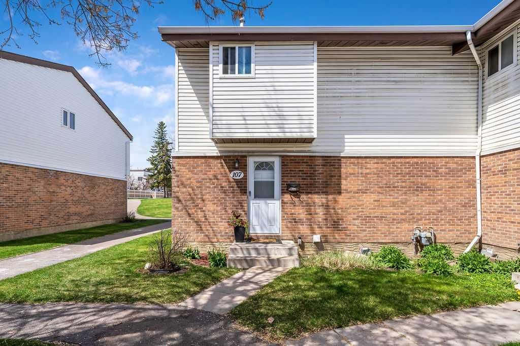 107, 5103 35 Avenue SW, Calgary — photo 3 of 25