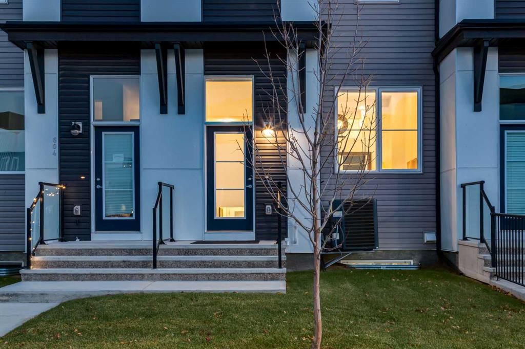 605, 474 SETON Circle SE, Calgary — photo 2 of 50
