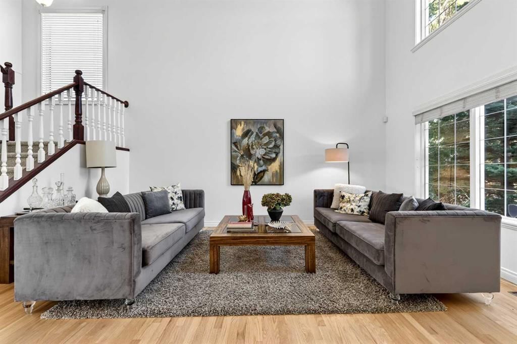 34 Sienna Park Place SW, Calgary — photo 4 of 50