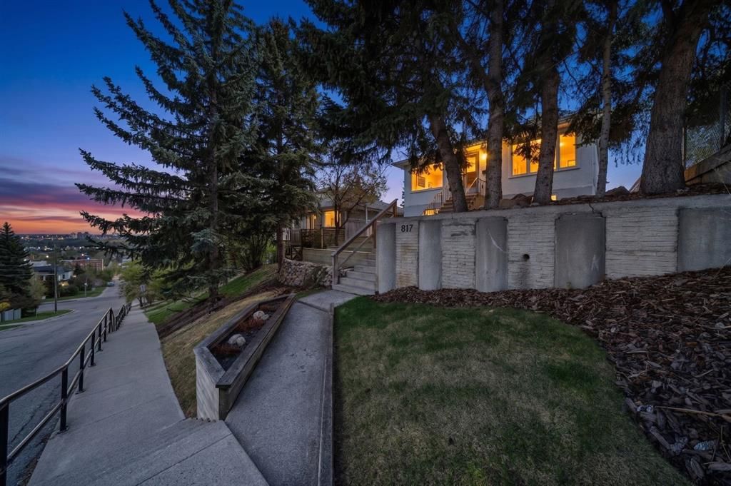 817 17 Avenue SE, Calgary — main listing photo