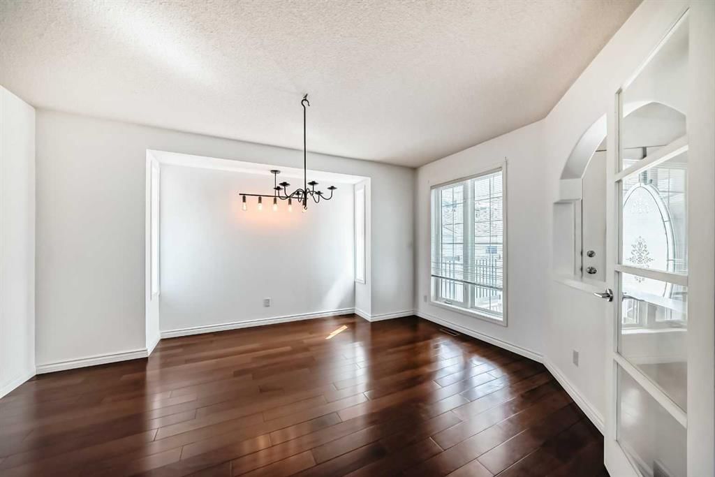 311 Bridlecreek Green SW, Calgary — photo 2 of 50