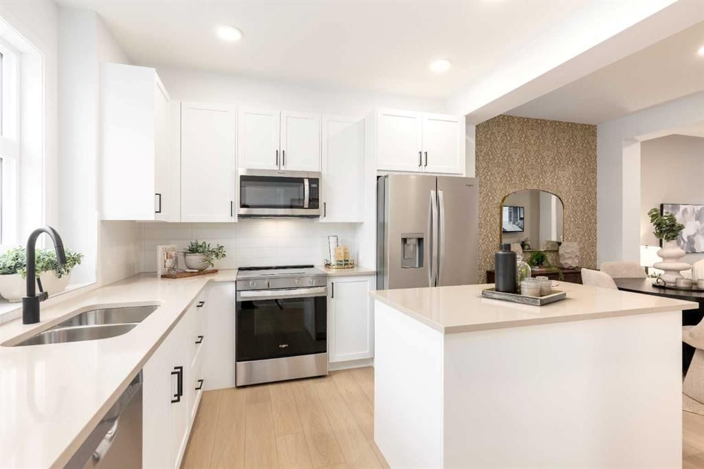 1510 Rangeview Drive SE, Calgary — photo 3 of 27