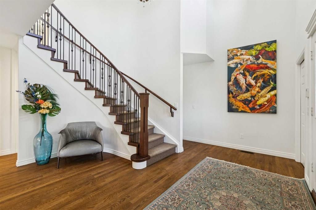 3013 Montcalm Crescent SW, Calgary — photo 3 of 50