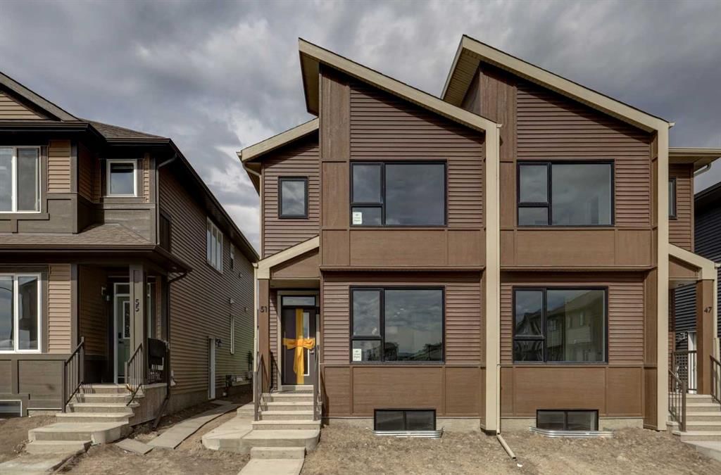 51 lewisburg Manor NE, Calgary — photo 2 of 40
