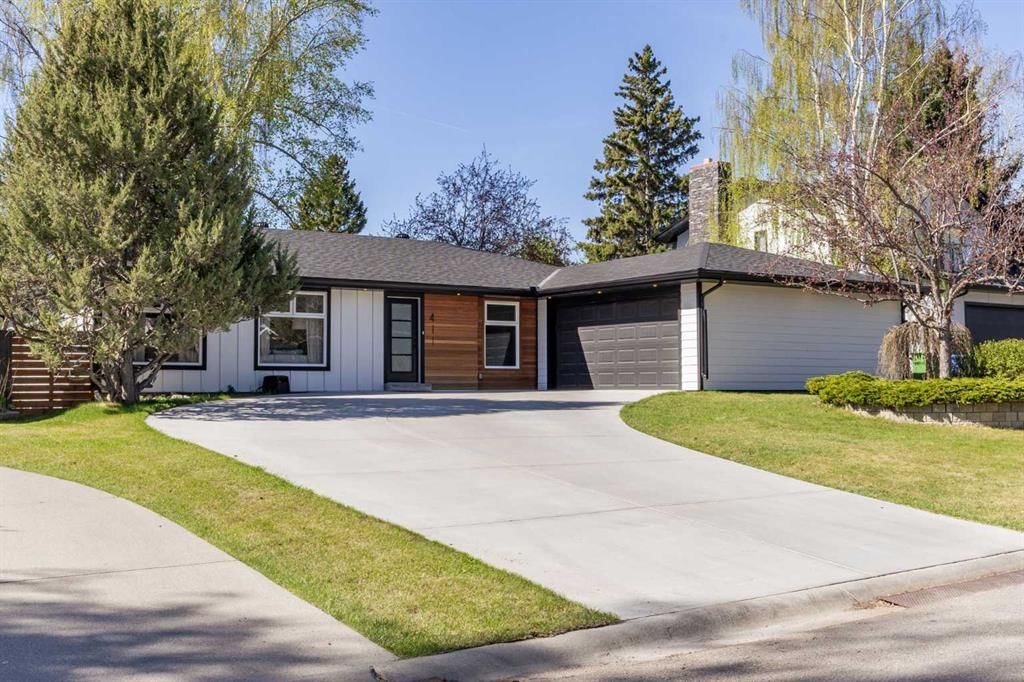 411 Canterbury Place SW, Calgary — main listing photo