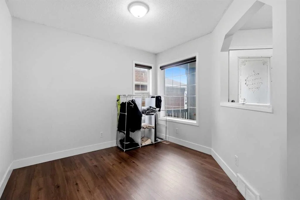 6 Taralea Place NE, Calgary — photo 2 of 38