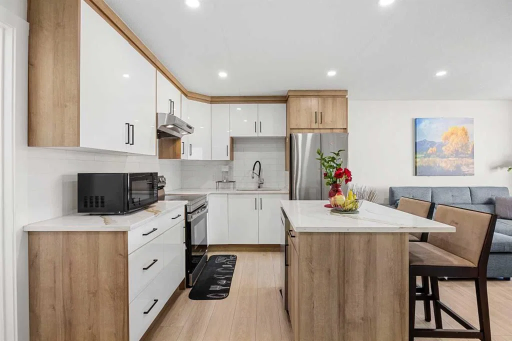 123 Radley Place SE, Calgary — photo 4 of 42