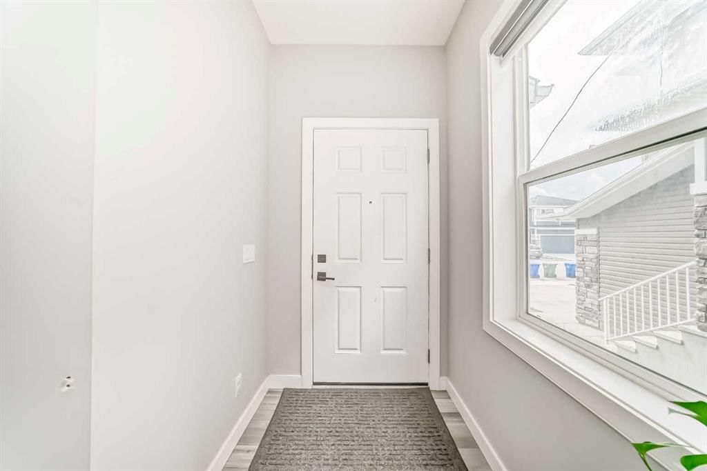 123 Red Sky Crescent NE, Calgary — photo 2 of 34