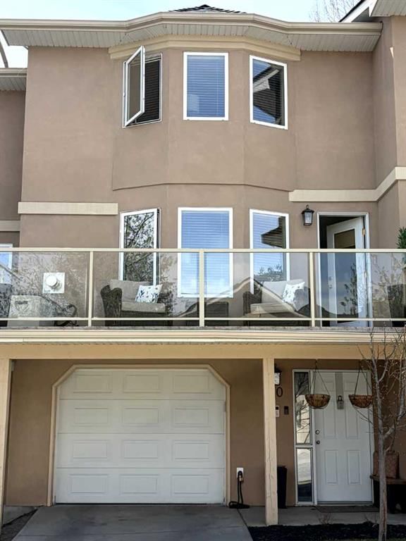 40 Patina Terrace SW, Calgary — photo 4 of 40