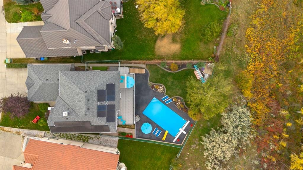 366 Patterson Boulevard SW, Calgary — photo 3 of 50